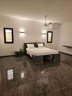 4 chambres, fer et planche à repasser, Wi-Fi, draps fournis