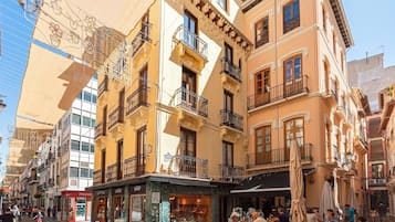 Fachada de la propiedad