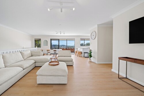 UNIT 2 - VISTA LAGUNA TERRIGAL