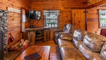 Télévision, cheminée