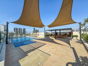 Piscine extérieure, piscine chauffée
