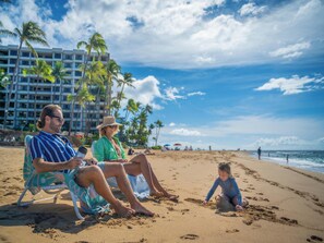 Una spiaggia nelle vicinanze