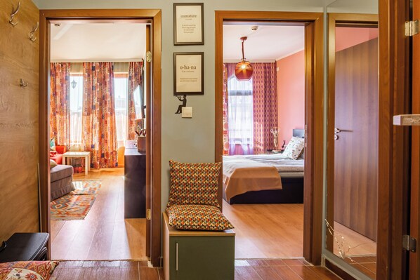1 chambre, fer et planche à repasser, Wi-Fi, draps fournis
