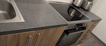 Quiet basement accommodation with private entrance. Ideal for couples!