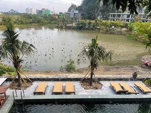 Outdoor pool - Tam Coc Golden Fields Homestay  (Hoa Lu)