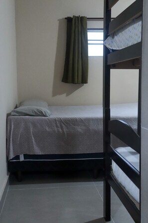 3 chambres, bureau, Wi-Fi gratuit