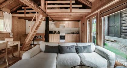 Chalet romantique dans les montagnes de la Léventine (Romantic Chalet)