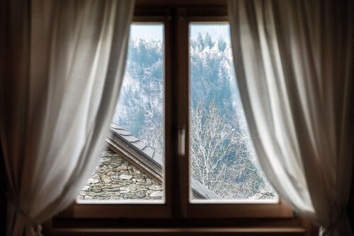 Romantic Chalet in the Leventina Mountains (Romantic Chalet)