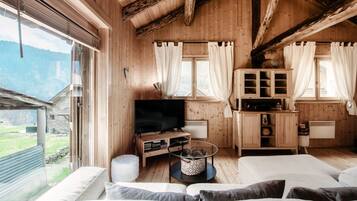 2 chambres, fer et planche Ă repasser, Wi-Fi gratuit, draps fournis