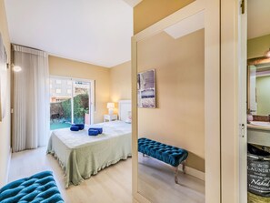 2 habitaciones, escritorio y acceso a internet 