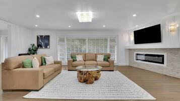 Smart TV, fireplace, offices