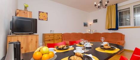 Appartement (A1) | Woonkamer