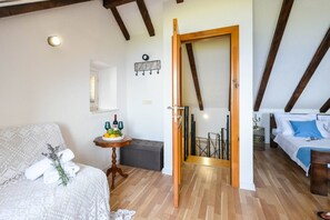 3 Schlafzimmer, Bügeleisen/Bügelbrett, WLAN, Bettwäsche