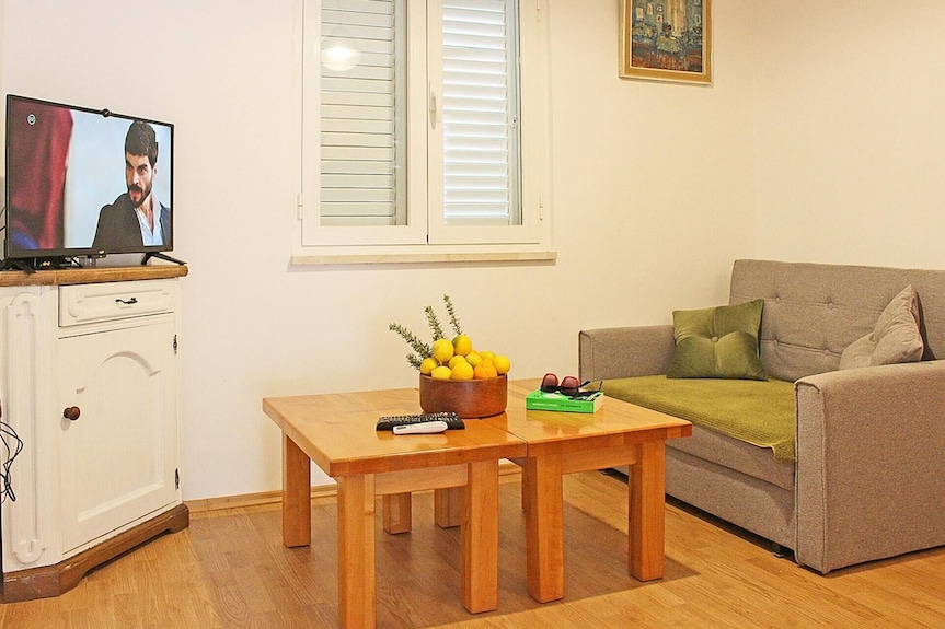 Beautiful Holiday Home In The Heart Of Orebić - Trpanj