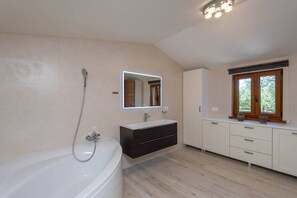 Hair dryer, towels - Beautiful  stone house in the quiet neighborhood (Orebic)