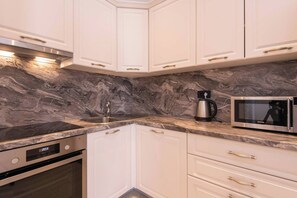 Fridge, microwave, dishwasher, coffee/tea maker - Luxury 2-Bedroom Holiday Apartment Domenica (Orebic)