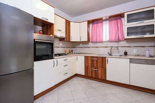 Holiday Apartment Sandra with 2-Bedrooms very close to the sea