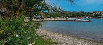 Great Holiday Home in the idyllic bay.