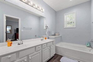 Douche, serviettes fournies