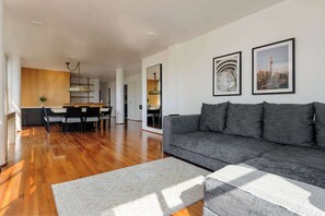 Televisio, työhuone