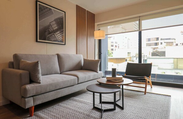 Televisio, työhuone