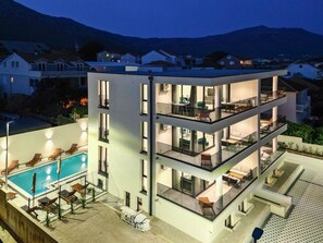 Exterior - 2-Bedroom Holiday Apartment with Pool and Sea-view! (Orebic)