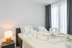 2 chambres, chambres insonorisées, fer et planche à repasser, Wi-Fi