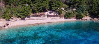 Luxury Holiday Apartment with stunning Sea View