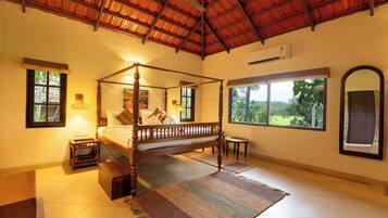 Paddy View Luxury Villa with Balcony | In-room safe, individually decorated, individually furnished, desk
