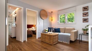 Vila | Ruang keluarga | TV