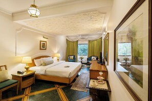 Luksus-studiosuite | Skrivebord, skrivebord for bærbar PC og wi-fi (inkludert)