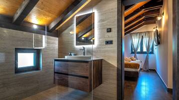 Villa | Bathroom | Shower
