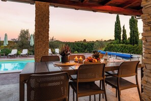 Villa | Restaurang utomhus
