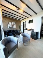 Family Cabin | Laptop workspace, free WiFi