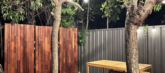 Retro House 3-bedrooms @St Peters. 2km to CBD