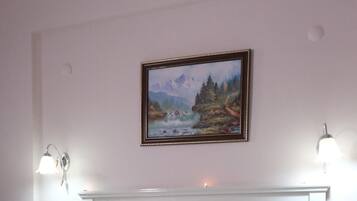 Standard Room, Bathtub, City View | Free WiFi