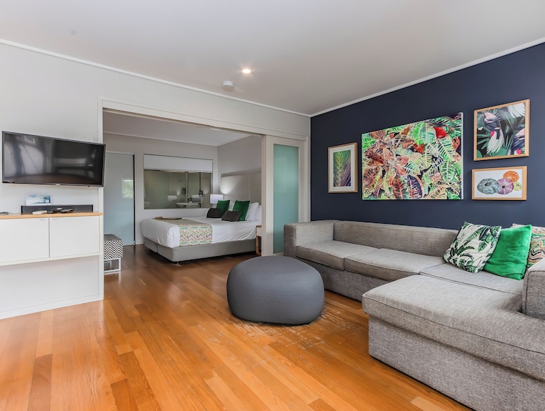 The Sand Resort Kingscliff - Two Bed Dual Key Pool Outlook (6202/03) - Kingscliff