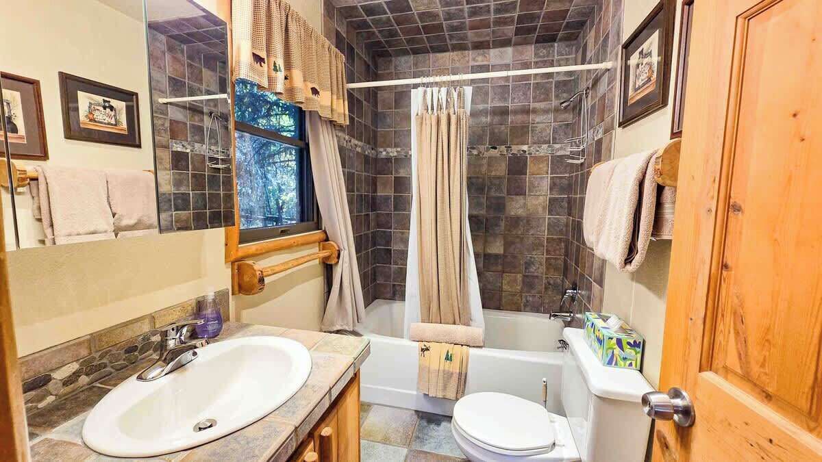Shower, eco-friendly toiletries, hair dryer, towels
