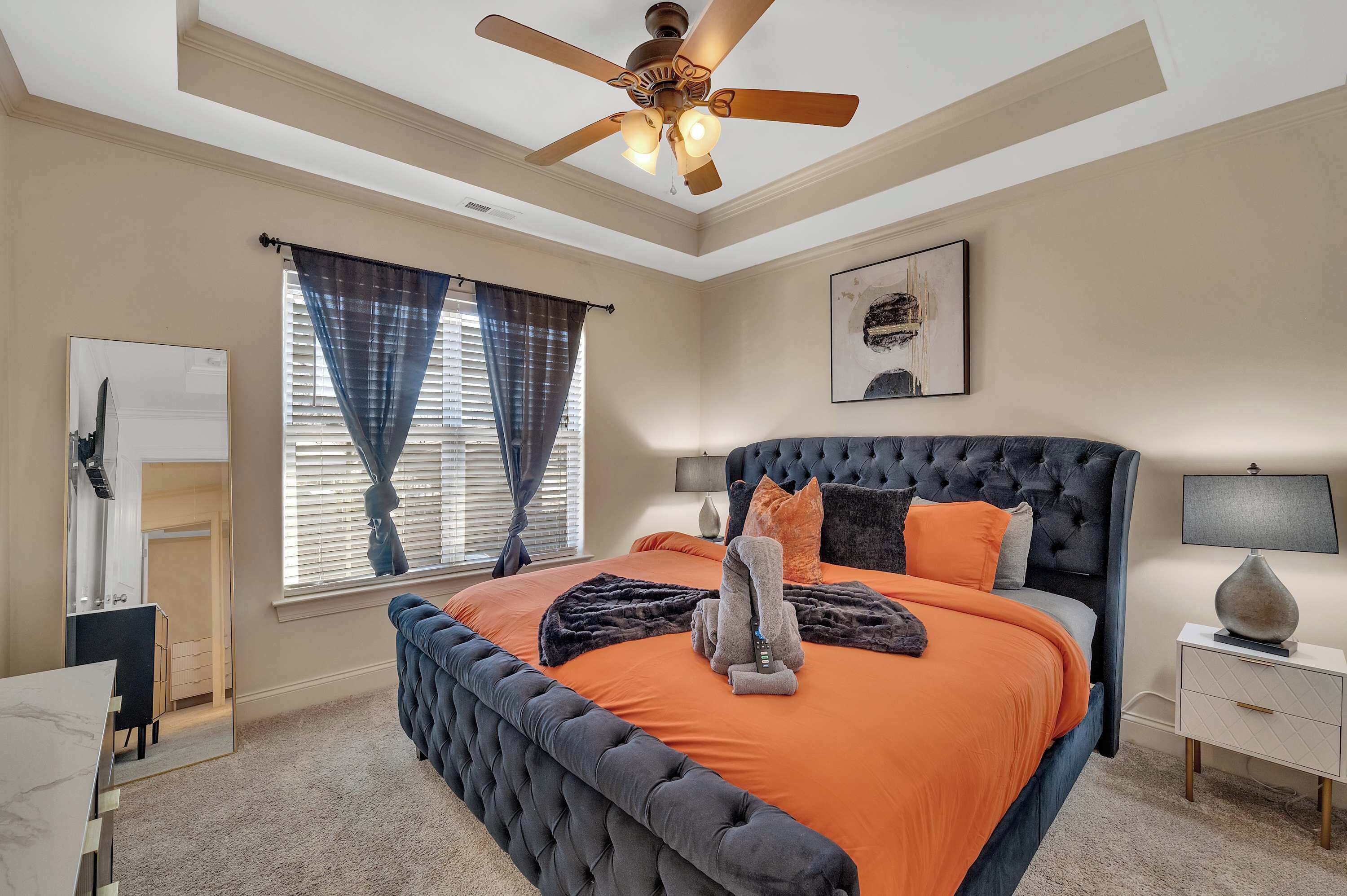 2 室のベッドルーム、WiFi