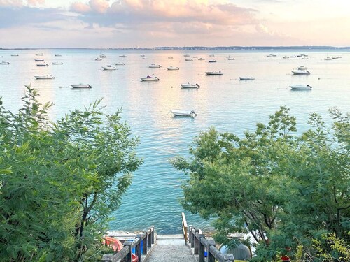 Charming villa with garden, 100m from Arcachon Bay, near beaches and shops, Wi-Fi