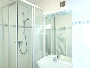 Bathroom - Studio in Plagne Centre, near slopes, pets allowed (La Plagne-Tarentaise)