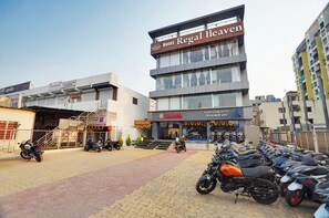 Majoituspaikan julkisivu