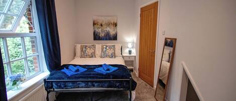 3 Schlafzimmer, Bügeleisen/Bügelbrett, WLAN, Bettwäsche