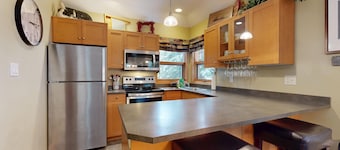 The Finch's Nest Chalet