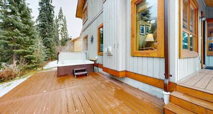 The Finch's Nest Chalet
