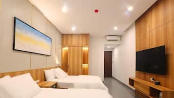 Luxury Double or Twin Room, Balcony, Beach View | In-room safe, desk, iron/ironing board, free WiFi