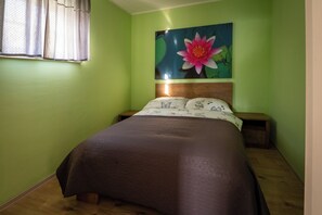 2 室のベッドルーム、WiFi