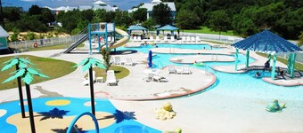 BB308A - Gorgeous Outer Banks Rental with Water Park & Minutes to the Beach!