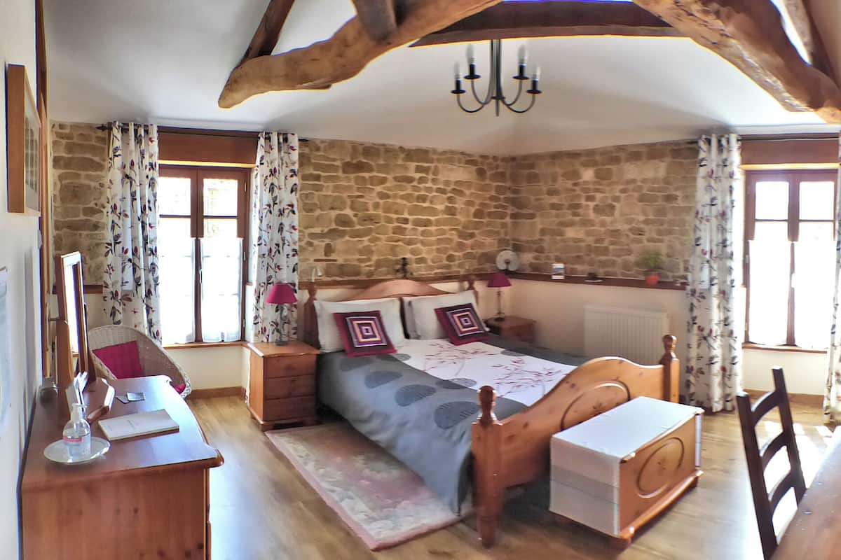 Comfort Double Room, 1 Double Bed, Non Smoking, Refrigerator | Individually decorated, individually furnished, laptop workspace