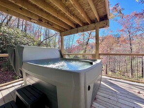 مغطس سبا خارجي